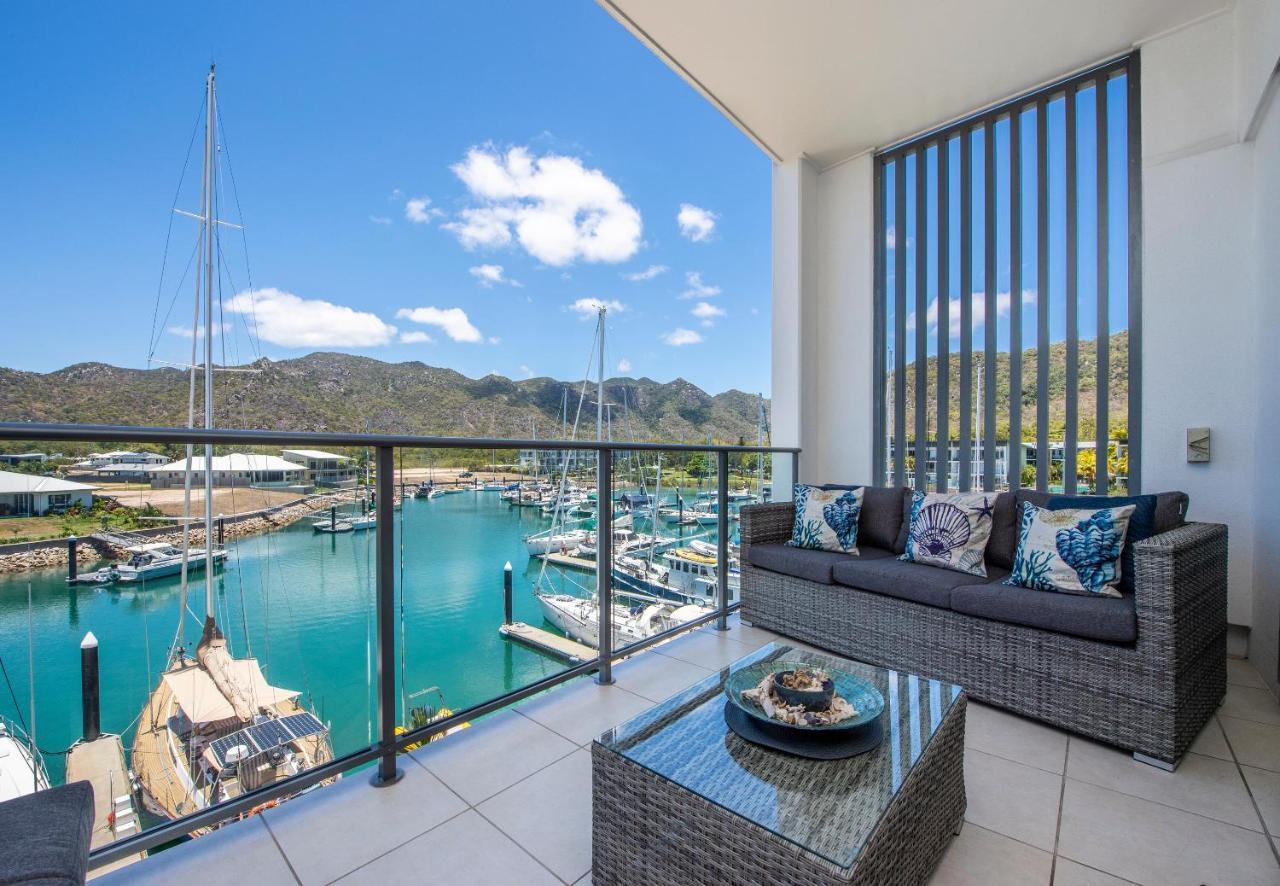 Absolute Waterfront Magnetic Island Apartment Nelly Bay Exterior photo