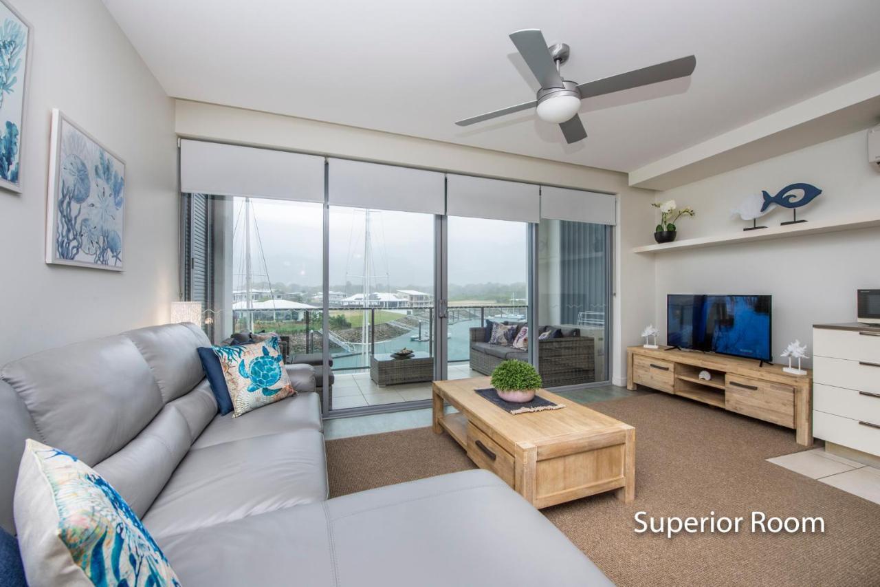 Absolute Waterfront Magnetic Island Apartment Nelly Bay Exterior photo