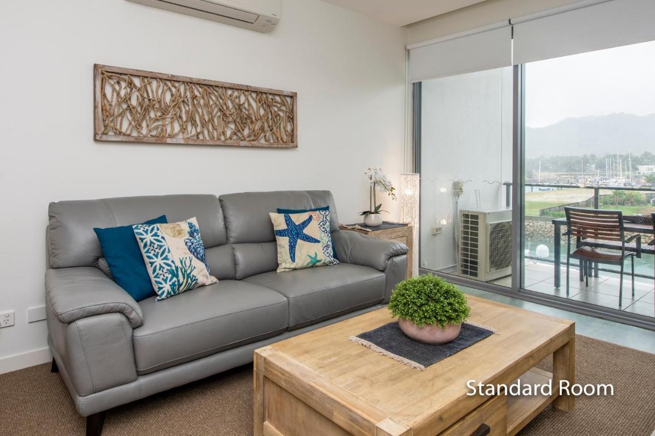 Absolute Waterfront Magnetic Island Apartment Nelly Bay Exterior photo