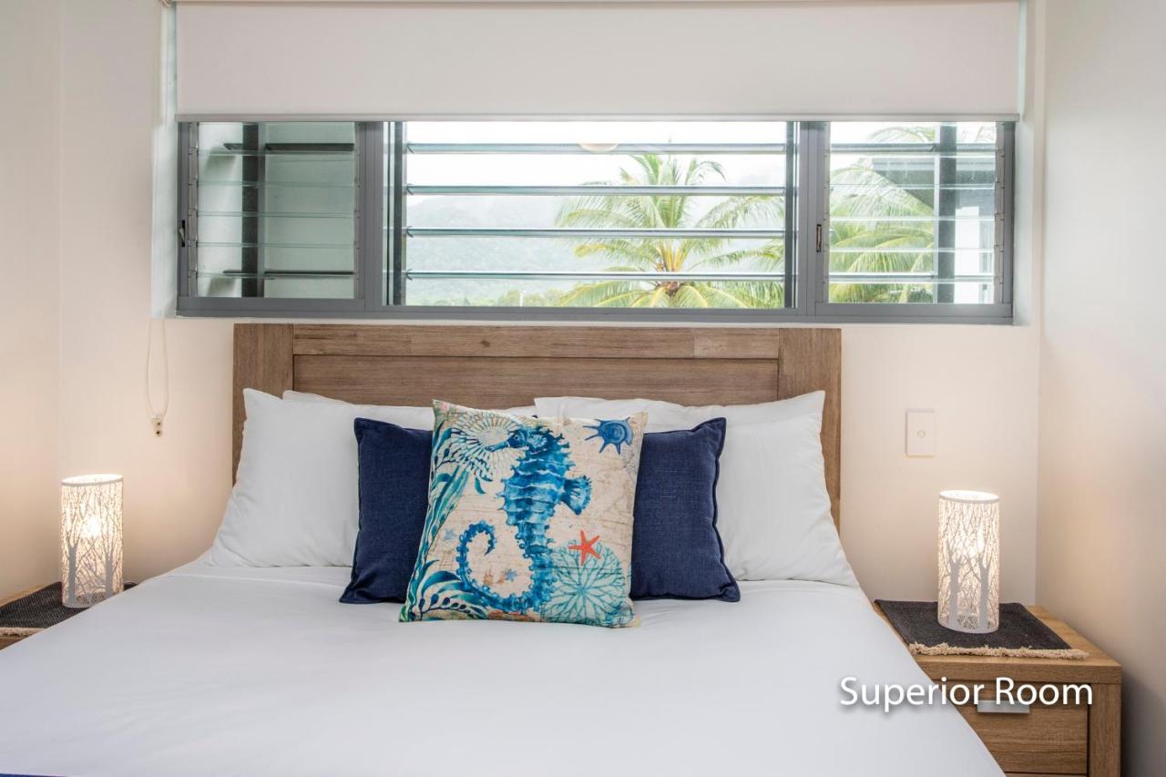 Absolute Waterfront Magnetic Island Apartment Nelly Bay Exterior photo